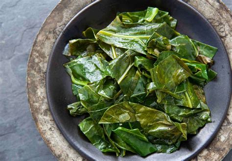 How does Spicy Collard Greens fit into your Daily Goals - calories, carbs, nutrition