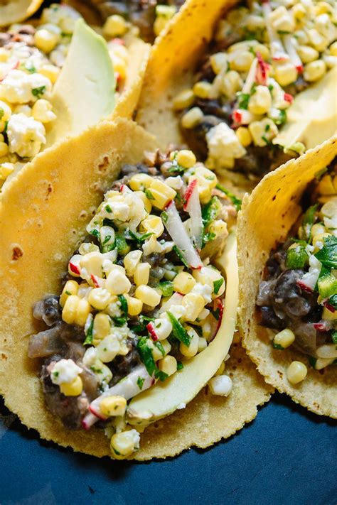 How does Spicy Corn Taco fit into your Daily Goals - calories, carbs, nutrition