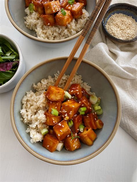 How does Spicy Ginger Sesame Tofu fit into your Daily Goals - calories, carbs, nutrition