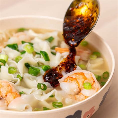 How does Spicy Pork and Shrimp Noodle Soup (81683.3) fit into your Daily Goals - calories, carbs, nutrition