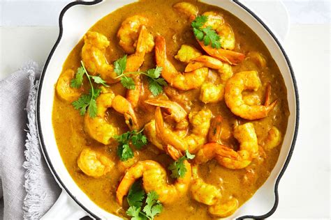 How does Spicy Prawn Curry with Baby Corn, Mangtout, Coconut and Limes fit into your Daily Goals - calories, carbs, nutrition