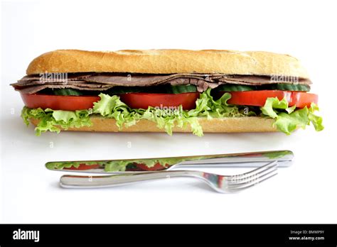 How does Spicy Roast Beef Chevre Baguette fit into your Daily Goals - calories, carbs, nutrition