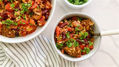 How does Spicy Vegan Jambalaya fit into your Daily Goals - calories, carbs, nutrition