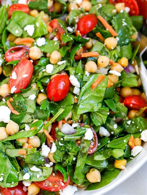 How does Spinach Chickpea Salad fit into your Daily Goals - calories, carbs, nutrition