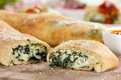 How does Spinach Stromboli fit into your Daily Goals - calories, carbs, nutrition