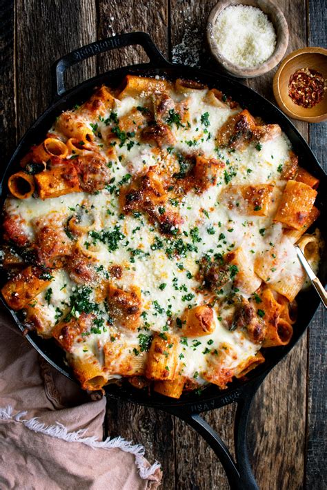 How does Spinach Stuffed Rigatoni fit into your Daily Goals - calories, carbs, nutrition