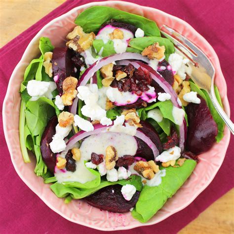 How does Spinach and Beet Salad fit into your Daily Goals - calories, carbs, nutrition