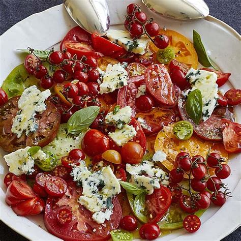 How does Steak, Blue Cheese Tomato Salad fit into your Daily Goals - calories, carbs, nutrition