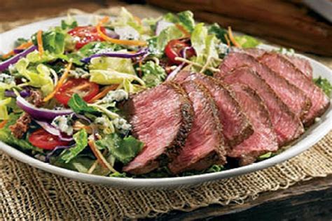 How does Steakhouse Salad (34181.3) fit into your Daily Goals - calories, carbs, nutrition