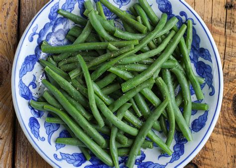 How does Steamed Green Beans (4911.34) fit into your Daily Goals - calories, carbs, nutrition