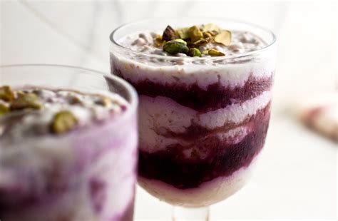 How does Steel Cut Oats and Fruit Parfait fit into your Daily Goals - calories, carbs, nutrition