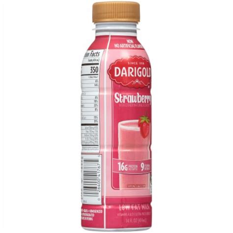 How does Strawberry Low Fat Milk fit into your Daily Goals - calories, carbs, nutrition