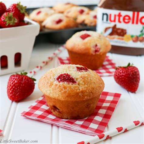 How does Strawberry Muffin Bar fit into your Daily Goals - calories, carbs, nutrition