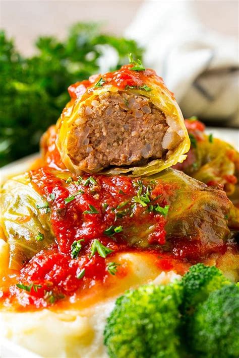 How does Stuffed Cabbage Roll fit into your Daily Goals - calories, carbs, nutrition