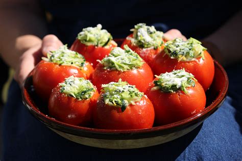 How does Stuffed Tomato with Zucchini (28311.1) fit into your Daily Goals - calories, carbs, nutrition