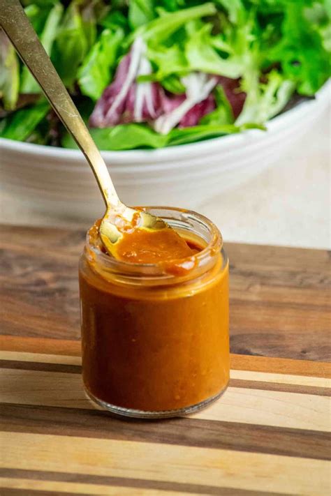 How does Sun-Dried Tomato Vinaigrette Dressing fit into your Daily Goals - calories, carbs, nutrition