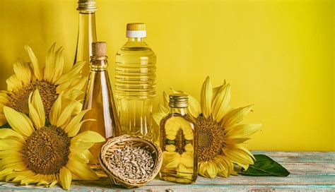 How does Sunflower Oil Flora fit into your Daily Goals - calories, carbs, nutrition