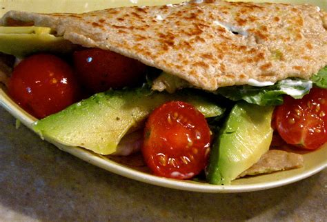 How does Super Veggie Whole Grain Flatbread fit into your Daily Goals - calories, carbs, nutrition