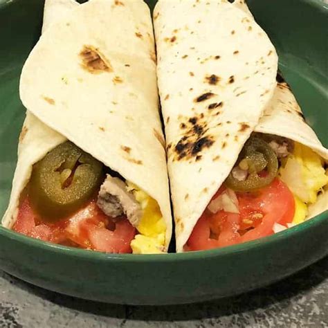 How does Supersonic Breakfast Burrito fit into your Daily Goals - calories, carbs, nutrition