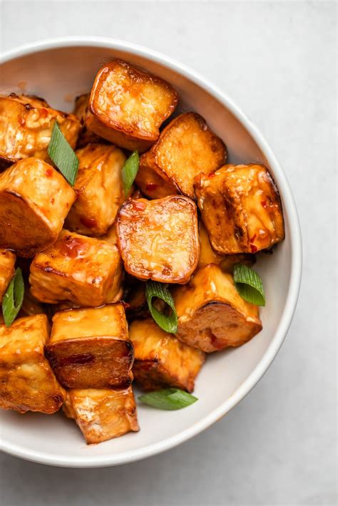 How does Sweet Chili Tofu fit into your Daily Goals - calories, carbs, nutrition