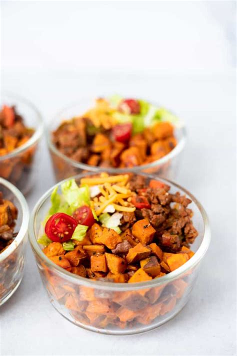 How does Sweet Potato Bowl Mole BBQ Beef fit into your Daily Goals - calories, carbs, nutrition