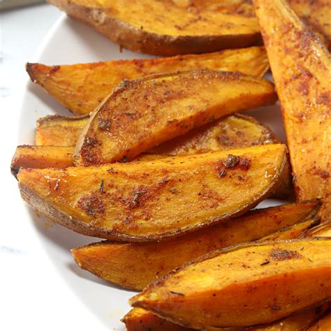 How does Sweet Potatoes Cajun Roasted 4 oz fit into your Daily Goals - calories, carbs, nutrition