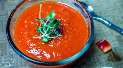 How does Sweet Red Pepper Sauce fit into your Daily Goals - calories, carbs, nutrition