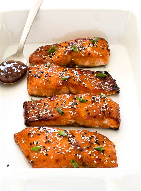 How does Sweet and Sour Salmon fit into your Daily Goals - calories, carbs, nutrition