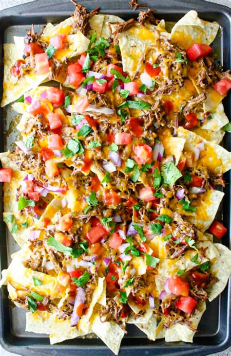 How does THab Nachos Beef Barbacoa fit into your Daily Goals - calories, carbs, nutrition