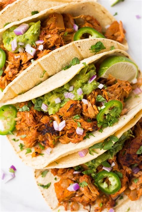 How does Taco Jackfruit Carnitas & Jicama Slaw PLT 2 EA fit into your Daily Goals - calories, carbs, nutrition