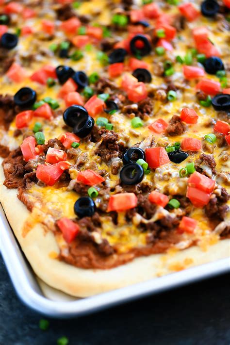 How does Taco Pizza 2 fit into your Daily Goals - calories, carbs, nutrition