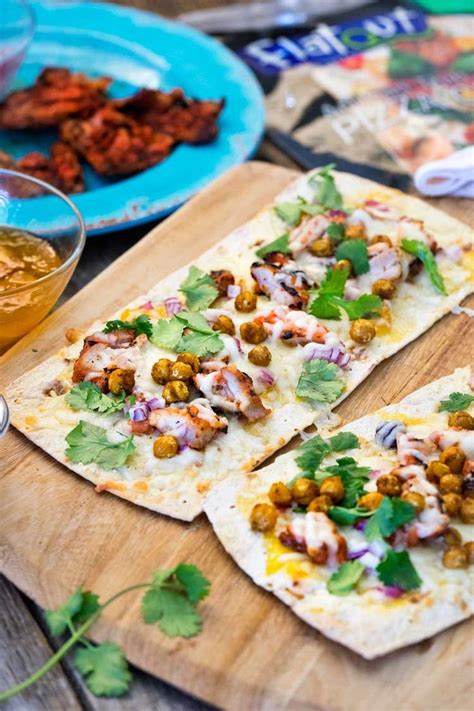 How does Tandoori Chicken Flatbread Pizzas fit into your Daily Goals - calories, carbs, nutrition