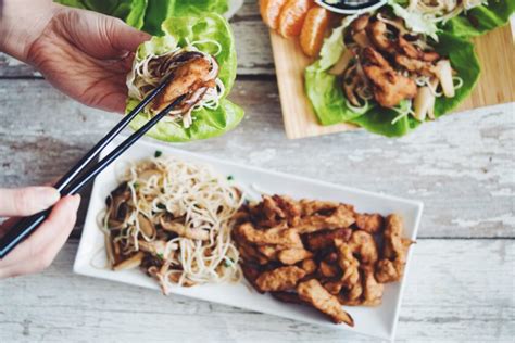 How does Tangerine Chicken in Lettuce Cups fit into your Daily Goals - calories, carbs, nutrition