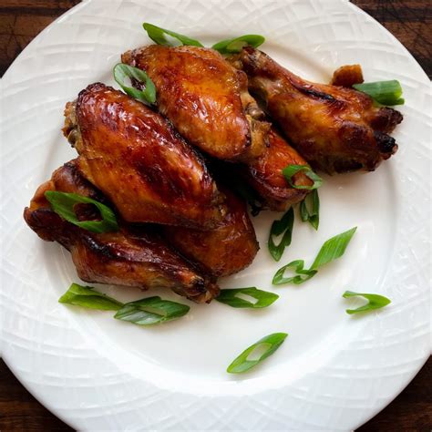 How does Teriyaki Chicken Wings fit into your Daily Goals - calories, carbs, nutrition