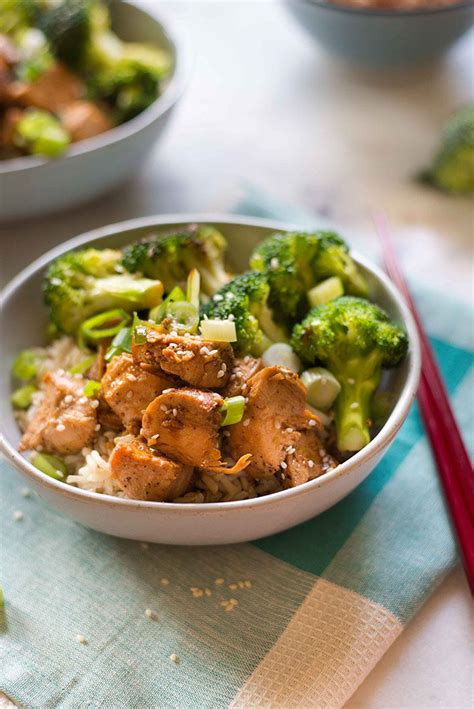 How does Teriyaki Chicken with Rice fit into your Daily Goals - calories, carbs, nutrition