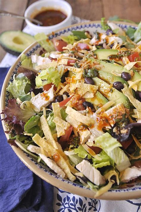 How does Tex Mex Chicken Salad fit into your Daily Goals - calories, carbs, nutrition