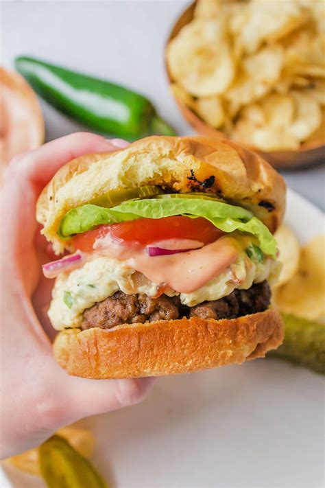 How does Texas Jalapeno Popper Burger 5oz fit into your Daily Goals - calories, carbs, nutrition