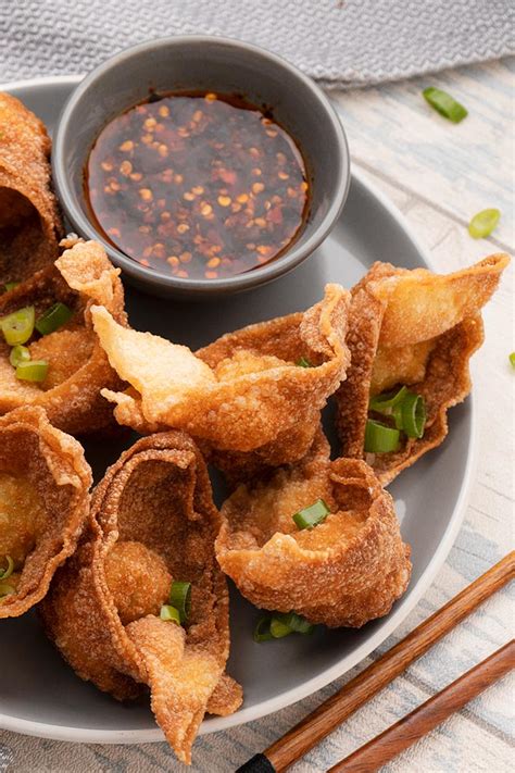 How does Thai 7-Pepper Spiced Wontons fit into your Daily Goals - calories, carbs, nutrition