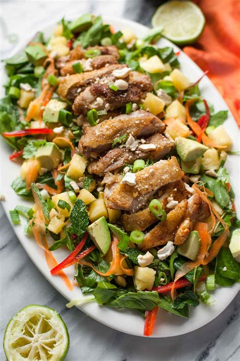 How does Thai Chicken Salad fit into your Daily Goals - calories, carbs, nutrition