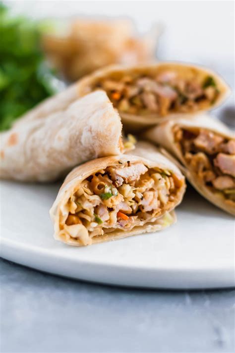 How does Thai Chicken Wrap DF fit into your Daily Goals - calories, carbs, nutrition