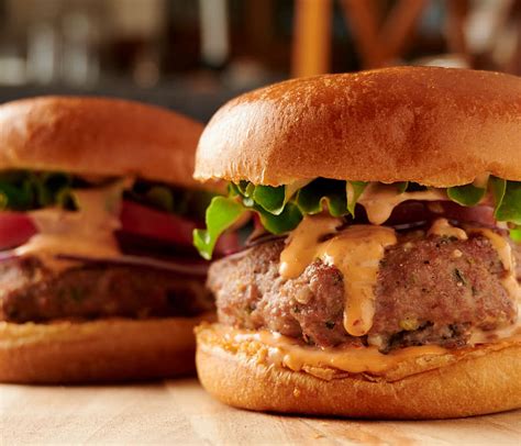 How does Thai Turkey Burger- Medium fit into your Daily Goals - calories, carbs, nutrition
