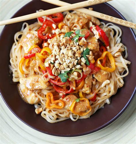 How does Thai-Style Noodles with Chicken fit into your Daily Goals - calories, carbs, nutrition