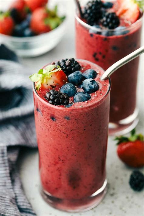 How does The Berries of Summer Smoothie fit into your Daily Goals - calories, carbs, nutrition