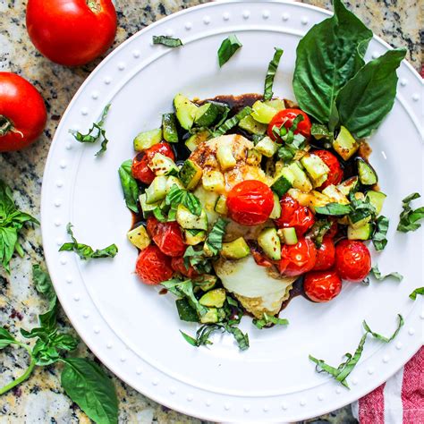 How does The Caprese (Chicken) fit into your Daily Goals - calories, carbs, nutrition