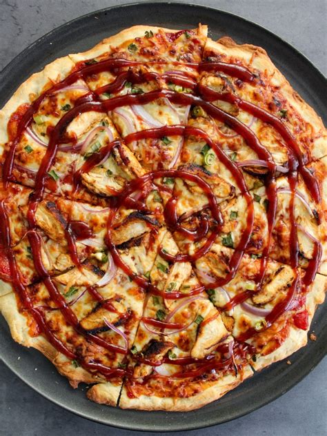 How does Thin Crust BBQ Chicken Pizza fit into your Daily Goals - calories, carbs, nutrition