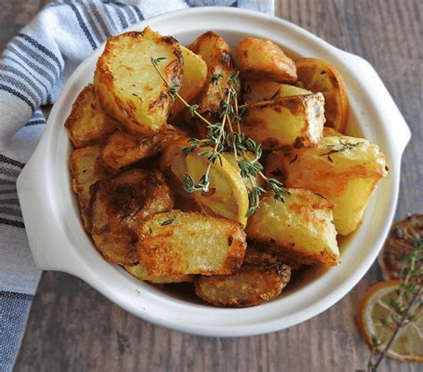 How does Thyme Roasted Potatoes fit into your Daily Goals - calories, carbs, nutrition