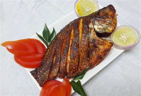 How does Tilapia Curry fit into your Daily Goals - calories, carbs, nutrition