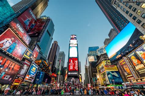 How does Times Square fit into your Daily Goals - calories, carbs, nutrition