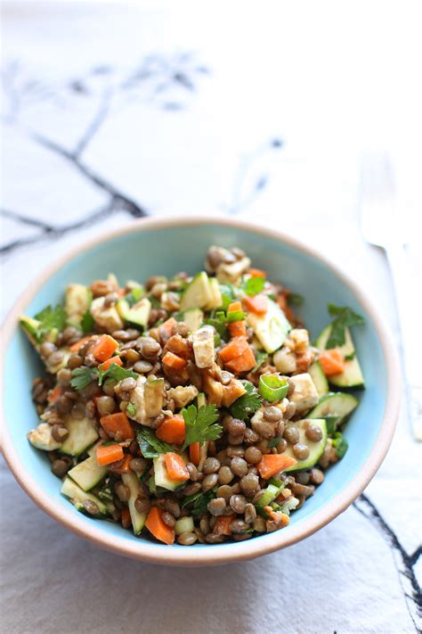 How does Toasted Lentil Salad Cup fit into your Daily Goals - calories, carbs, nutrition