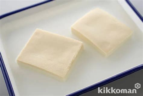 How does Tofu, dried-frozen (koyadofu) fit into your Daily Goals - calories, carbs, nutrition